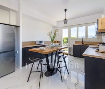 Maison à louer Cagnes Sur Mer, Cote d'Azur, France8 500 EUR / Mois - Photo 1