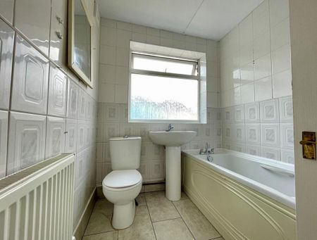 2 bedroom terraced house to rent - Photo 5