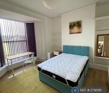 1 bedroom in a house share to rent - Photo 5
