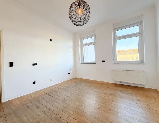 GROßZÜGIGE MASIONETTEWOHNUNG MIT 139M² IM ZENTRUM ZU MIETEN! - Photo 1