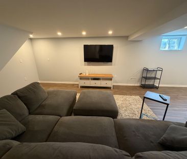 For Lease - 15 SPRINGHEAD (LOWER) Gardens, Welland, Ontario - Photo 5