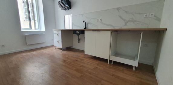 Location Appartement 3 pièces 48m² AUBAGNE 13400 - Photo 2