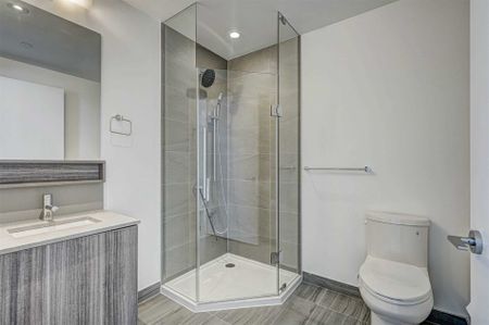 For Lease - 5 Buttermill Avenue Unit# 4910, Vaughan, Ontario - Photo 5