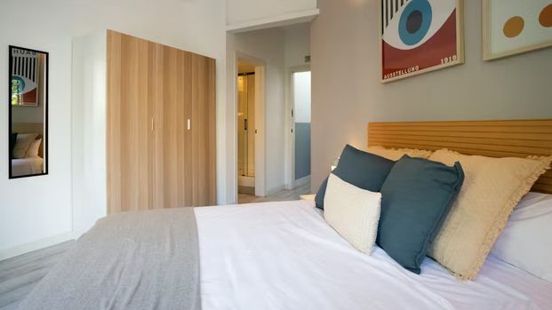 Carrer de Mallorca, Barcelona, Catalonia 08037 - Foto 1