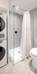 1 room apartment of 60m² in Quebec - Photo 2