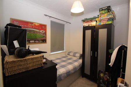 Approach Road, Ashley Cross, Poole - Photo 2