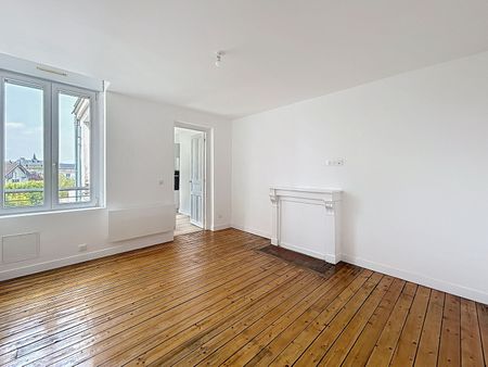Appartement à louer - REIMS A deux pas de la GARE CENTRE- - Photo 3