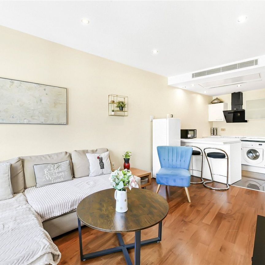 2 Praed Street, London, W2 - Photo 1