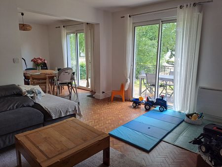 Location Maison 7 pièces 118m² - Photo 2