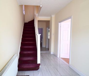 4 bedroom semi-detached house to rent - Photo 1