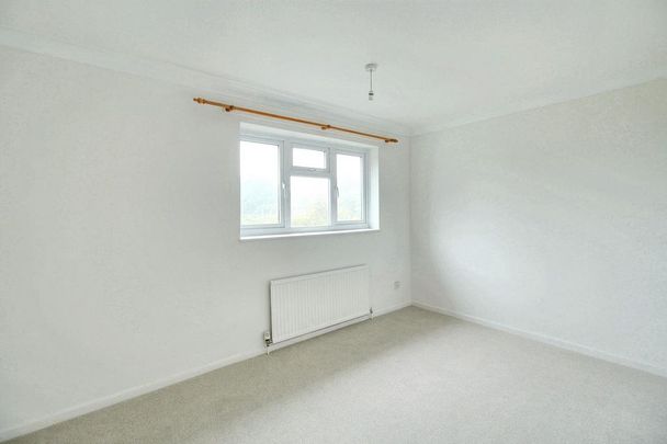 2 bedroom semi-detached house to rent - Photo 1