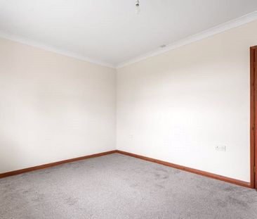 A 3 bedroom detached bungalow within the Village of Shuttlewood. - Photo 2