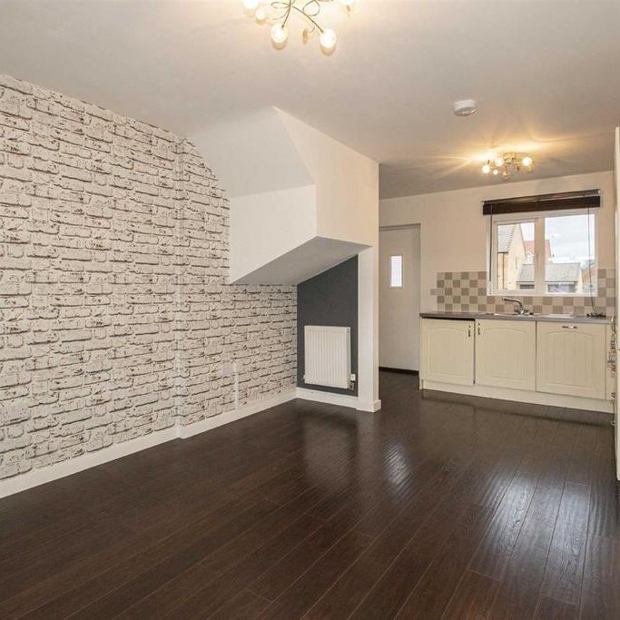 3 bedroom townhouse to rent - Photo 1