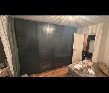 Helle, sanierte 2-Zi-Wohnung 81549 München,teilmöbliert - Foto 1