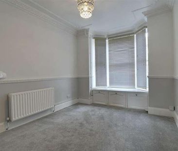 North End Grove, Portsmouth, PO2 - Photo 4