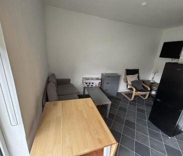 3 bedroom house share to rent - Photo 5