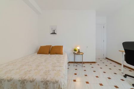 Carrer Ángel Villena, Valencia, Valencian Community 46013 - Photo 3