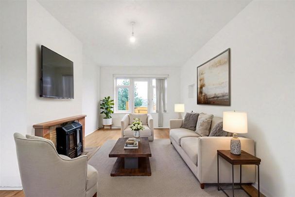 3 bedroom semi-detached house to rent - Photo 1