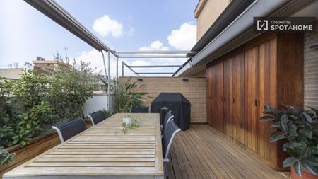 3 room luxury Flat for rent in Valencia, Spain - Photo 4