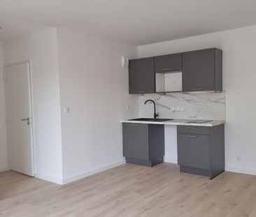 Location Appartement 2 pièces 40m² TOURS 37100 - Photo 6