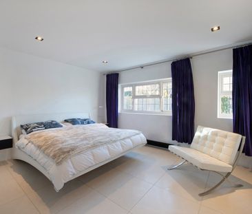 Fetcham, Leatherhead, Surrey, KT22 - Photo 2