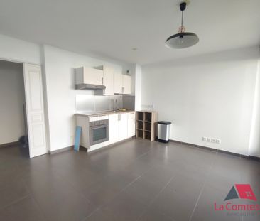 Location Appartement 2 pièces 39m² MARSEILLE 7ème - Photo 2