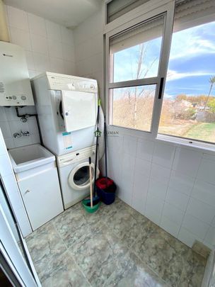 Piso de alquiler en Juan de Borbón - Photo 1