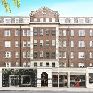 Studio apartment in portered block close to South Kensington - Photo 2