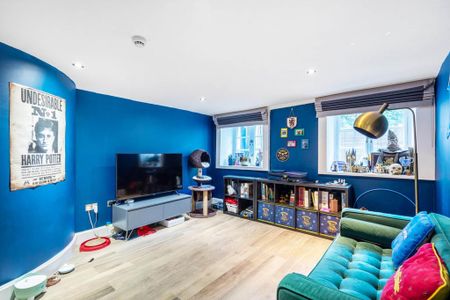 5 bedroom terraced house to rent - Photo 3