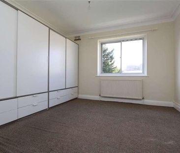 Orchard Court, Edgware, HA8 - Photo 5