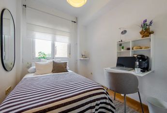 Avenida del Llano Castellano, Madrid, Community of Madrid 28034