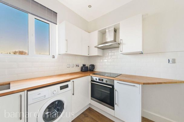 Beulah Road, Thornton Heath - Photo 1