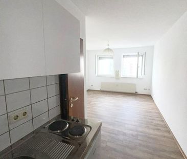 Schöne möblierte 1 Zimmer Wohnung, 23qm mit einer Pantryküche, im - Photo 1