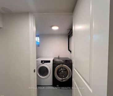 For Lease - 16 Robertsfield Crescent, Toronto, Ontario - Photo 5
