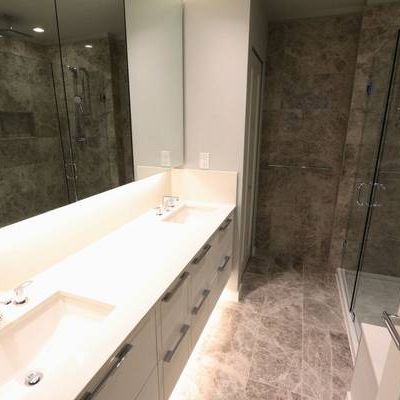 About this Condo in Lower Lonsdale, North Vancouver - Photo 4