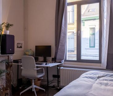 Herenwoning te huur in Antwerpen voor € 1.600 met 3 slaapkamers - Photo 5