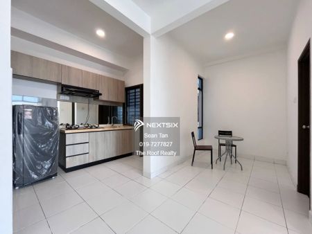 Seri Austin Residence Luxury Apartment - Photo 2