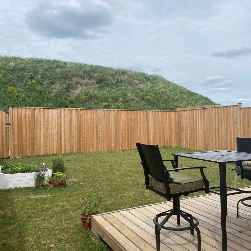 For Lease - 164 Bradshaw Drive, Stratford, Ontario - Photo 1