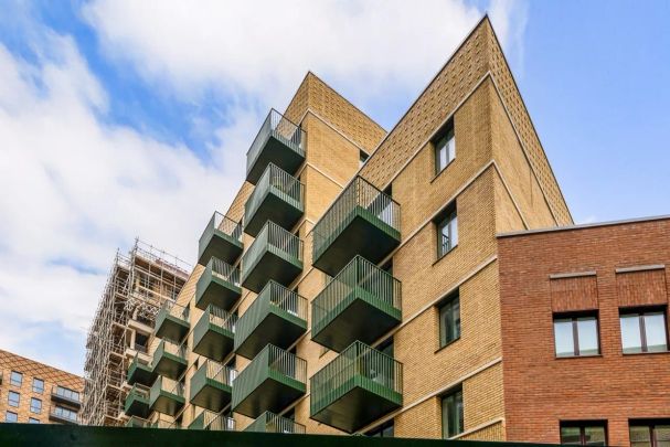 2 bedroom flat to rent - Photo 1