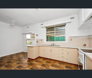 1 Hope Street, Kangaroo Flat, Vic 3555 - Photo 2