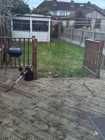 1 bedroom in a house share to rent - Photo 3