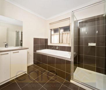 Massive, Modern and Fully Featured - Photo 3