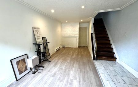 For Lease - 71 WELLESLEY Crescent Unit# D, London East, Ontario - Photo 2