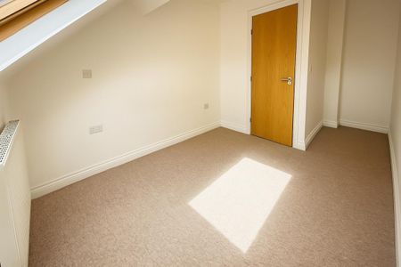 BPC02337 Hudds Vale Road, Bristol, BS5 - Photo 3