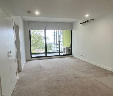 Modern Unit with Quality Finishes - Photo 1