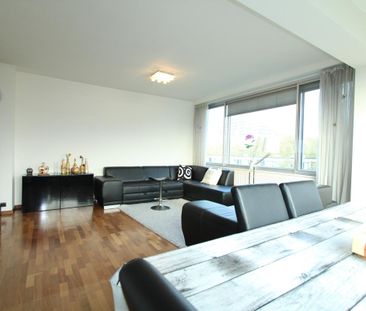 Meander 349 - Photo 3