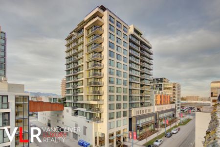 Condo in Richmond, BC - Photo 5