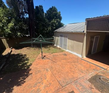 View Saturday at 10am - 10.20am - Photo 3