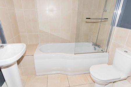 Apt 2, 22 Upper Lisburn Road, Belfast, BT10 0AA - Photo 3