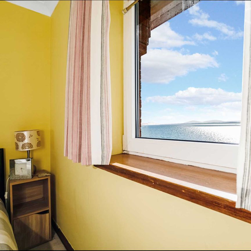 Price £945 pcm - Available Now - Furnished / Unfurnished - Photo 1